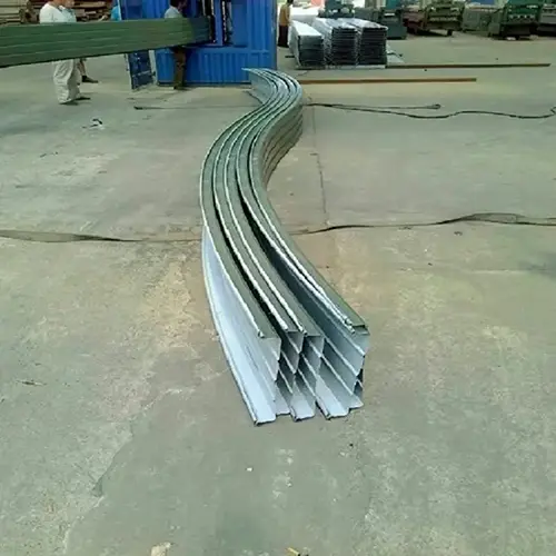 Panel Atap Lengkung Alu-Mg-Mn