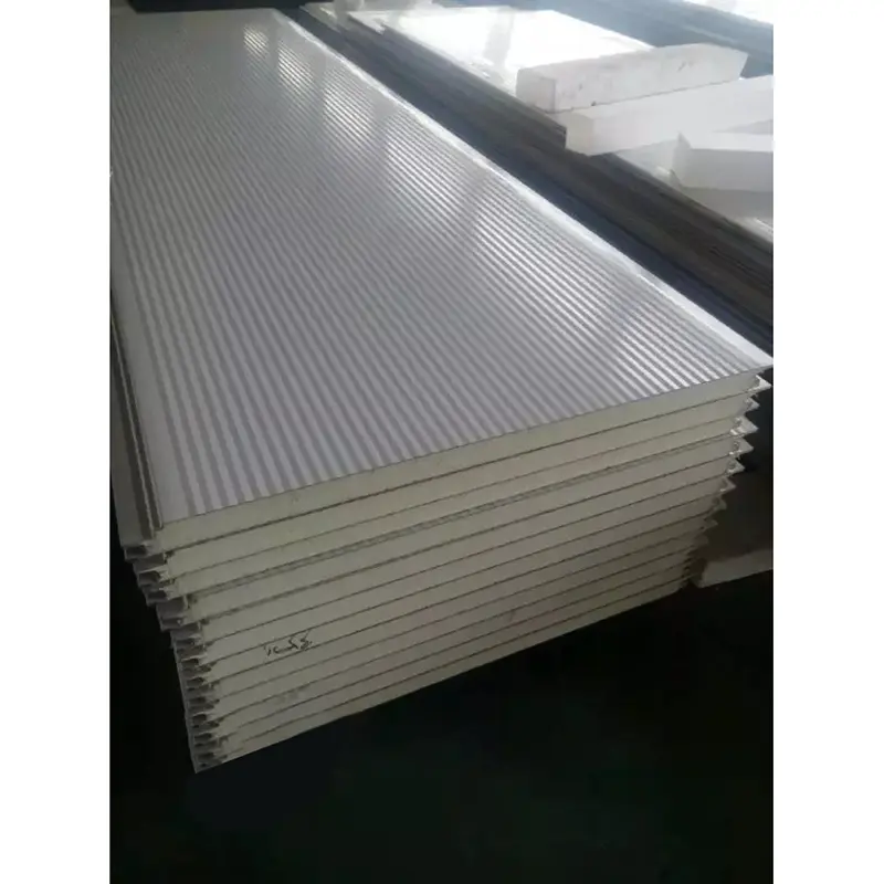 Panel Isolasi Polyurethane